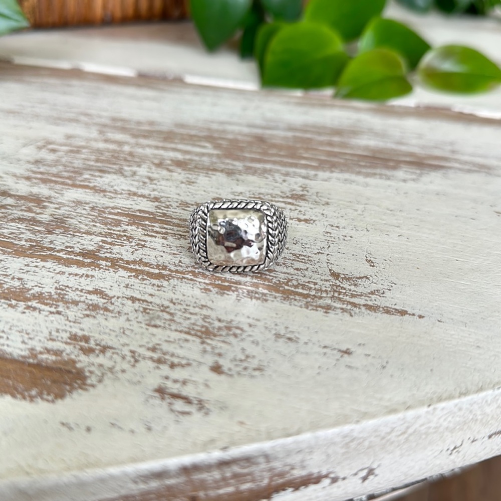 Silpada sterling silver ring